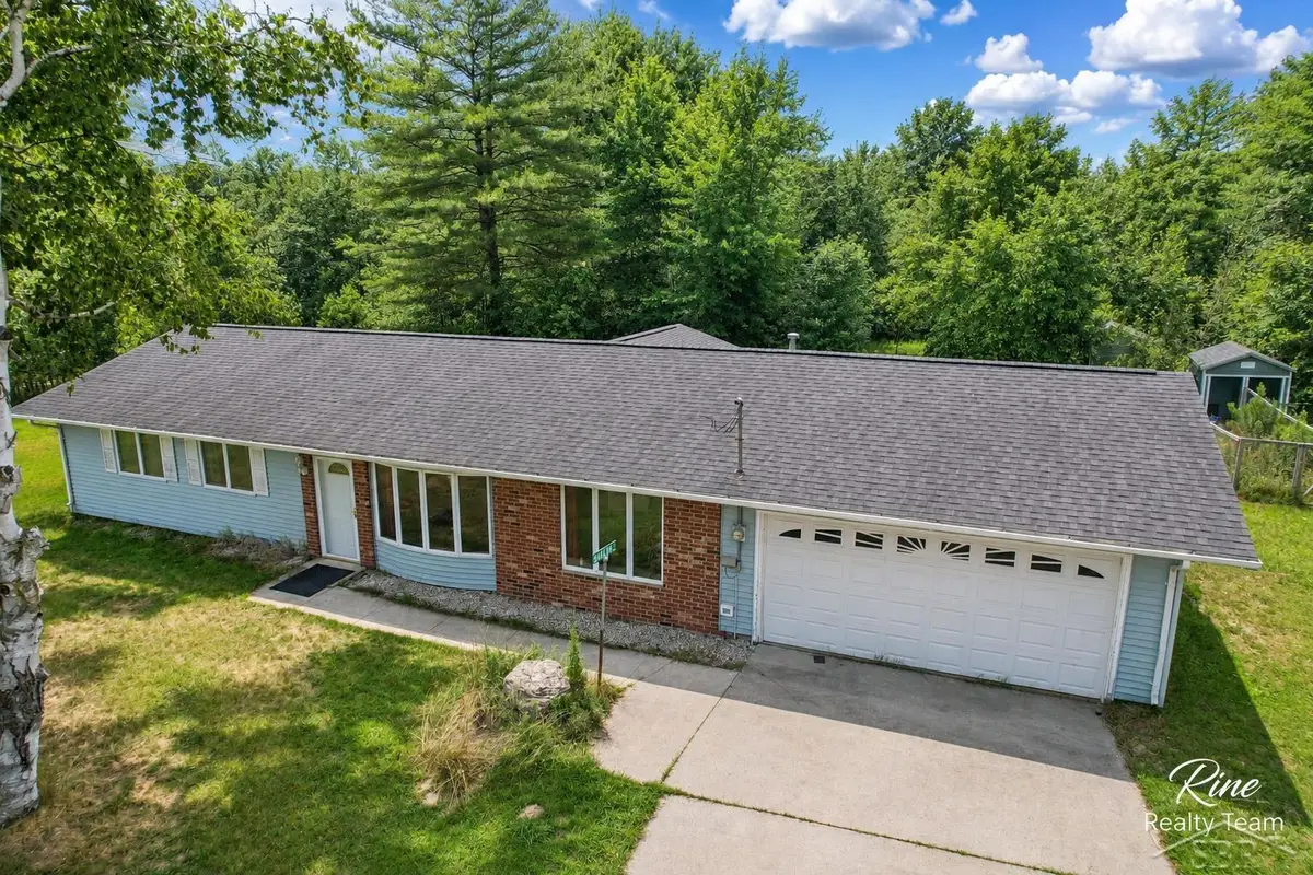 5910 E Baseline RD, Mount Pleasant, MI 48858 - #1