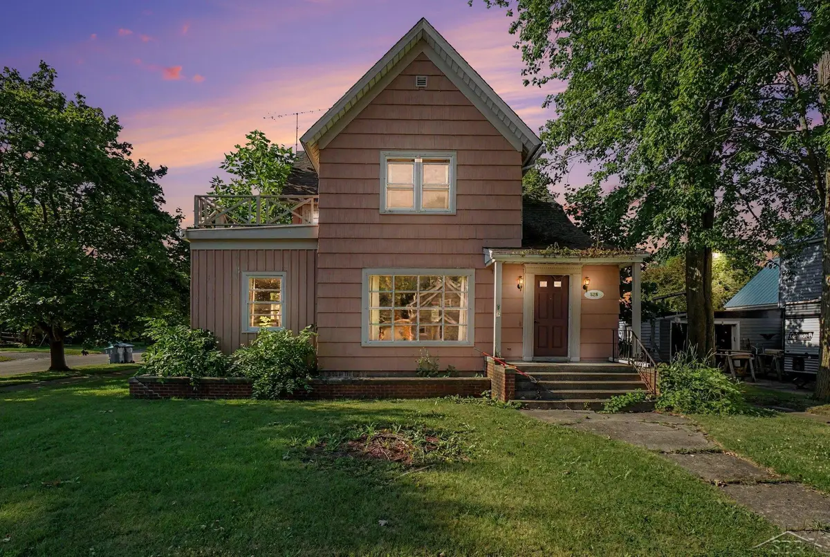 526 E Cedar ST, Standish, MI 48658 - #1