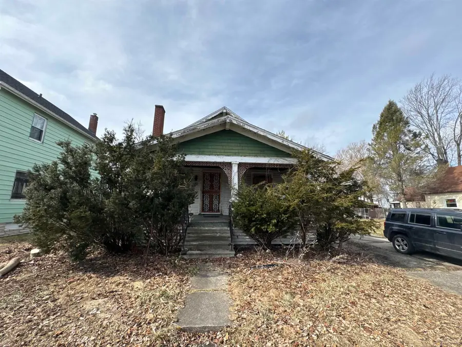 213 S 12th ST, Saginaw, MI 48601 - #3