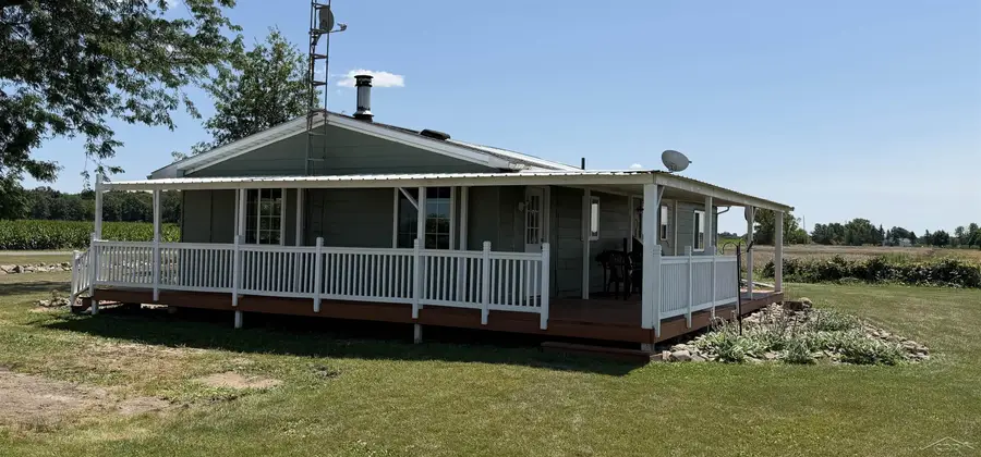 7298 S Brennan RD, Fremont, MI 48655 - #3