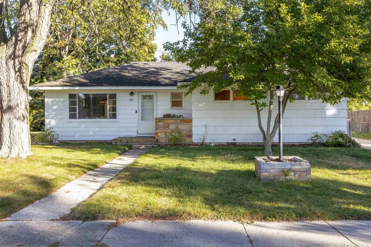 386 E Perkins, Merrill, MI 48637 - #1