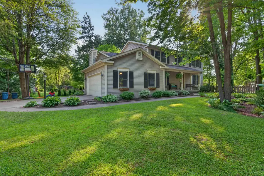 5909 Woodpark DR, Midland, MI 48640 - #3