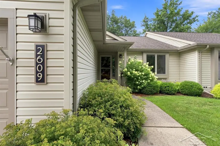 2609 Schade West DR, Midland, MI 48640 - #2