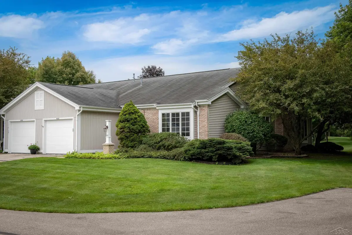 4832 Appletree LN, Bay City, MI 48706 - #1