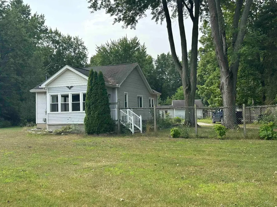 4050 Williamson RD, Saginaw, MI 48603 - #3