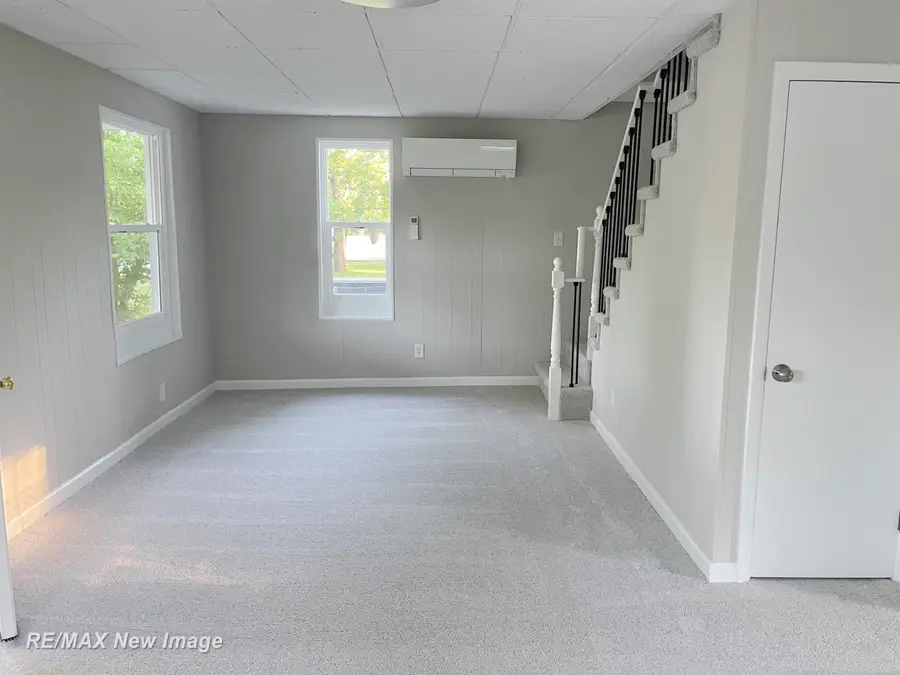 315 Floyd ST, Coleman, MI 48618 - #2