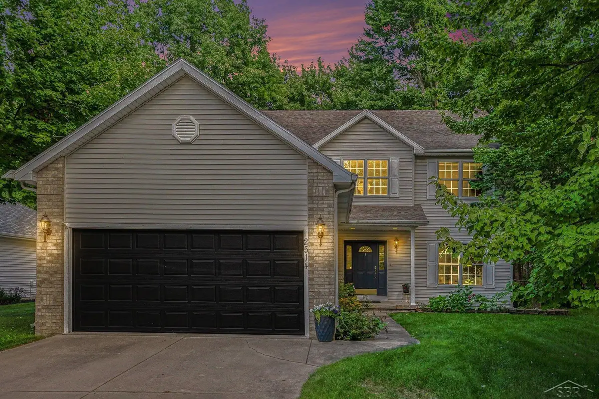 2514 Greenwich Cir ST, Midland, MI 48642 - #1
