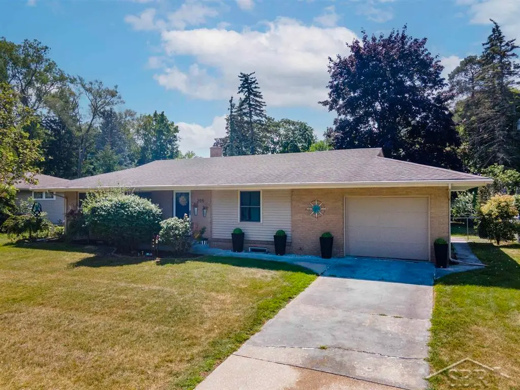 205 W St Andrews RD, Midland, MI 48640 - #1