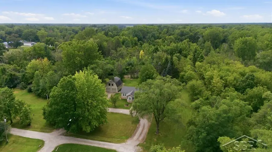 55 Huntley LN, Midland, MI 48640 - #3