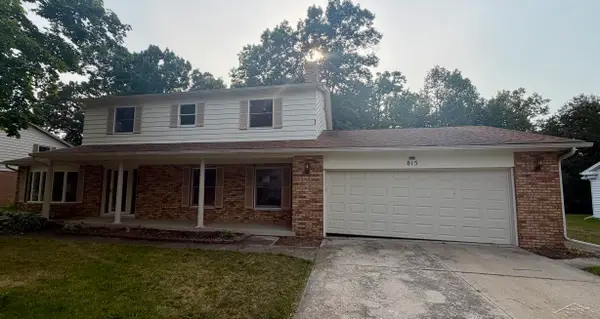 815 Canterbury, Saginaw, MI 48638