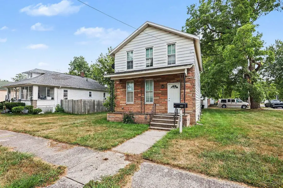 1557 Maine, Saginaw, MI 48602 - #2