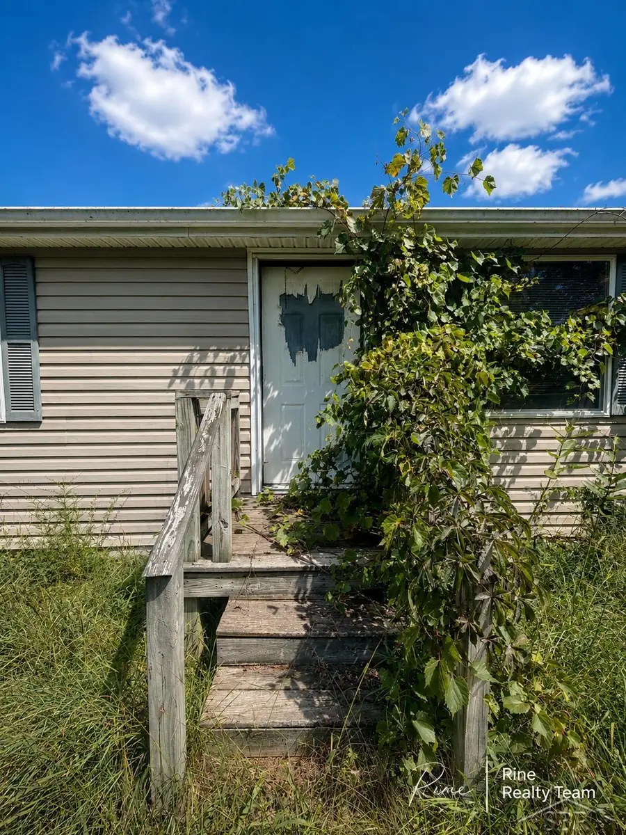 25114 Hospital ST, Cassopolis, MI 49031 - #2