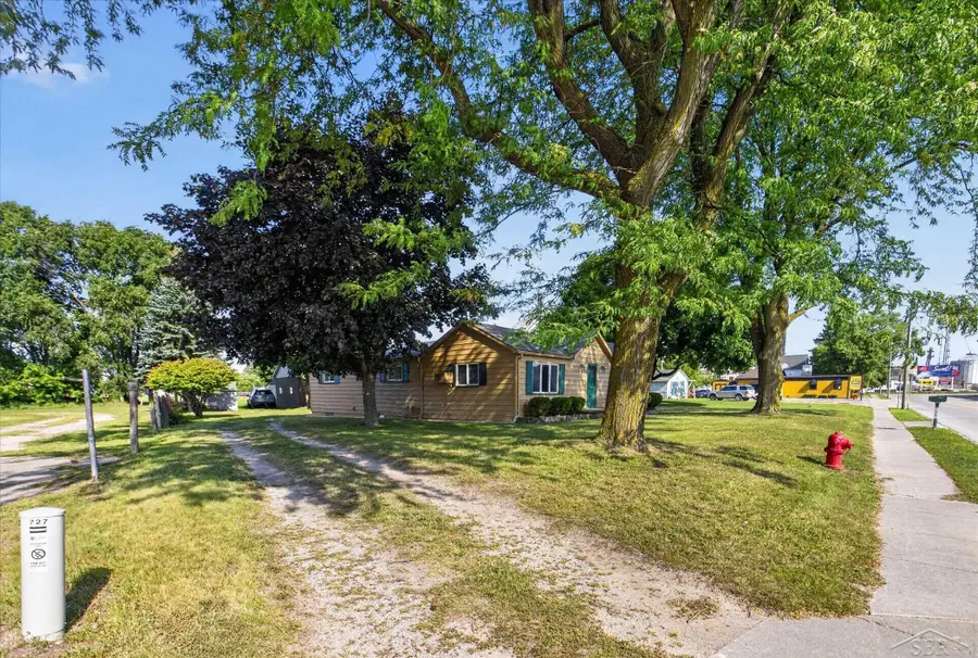 727 N Beck, Sebewaing, MI 48759 - #3