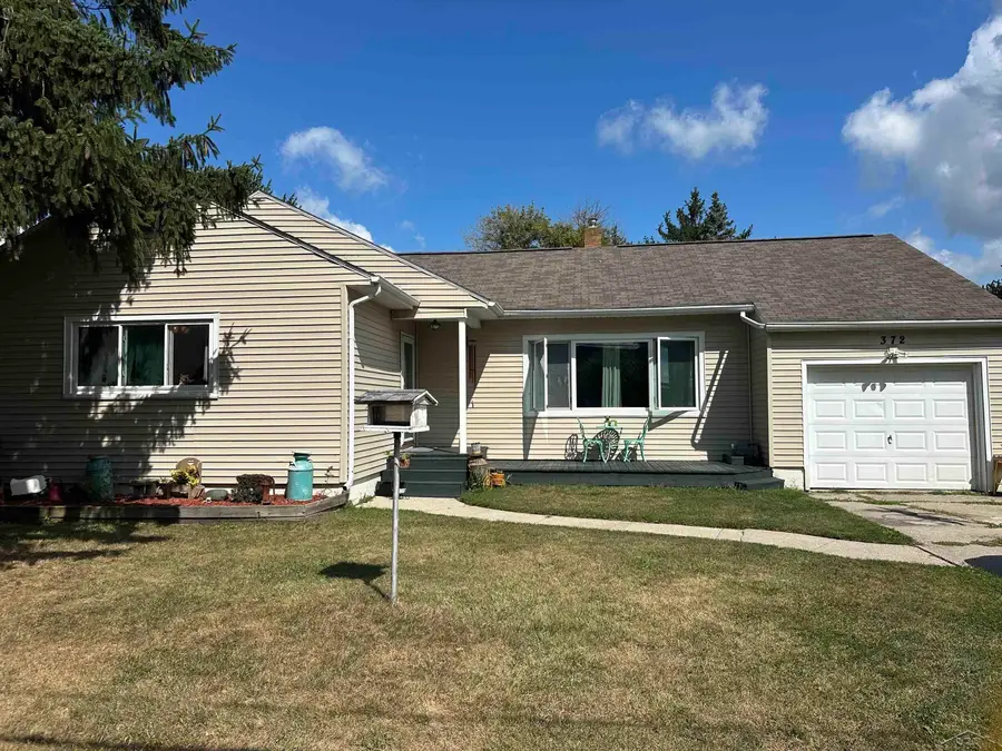 372 E Alice ST, Merrill, MI 48637 - #3
