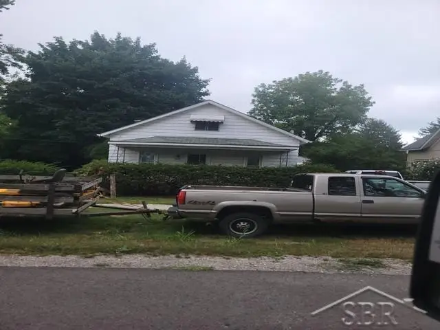 3031 Jackson ST, Carrollton, MI 44860 - #1