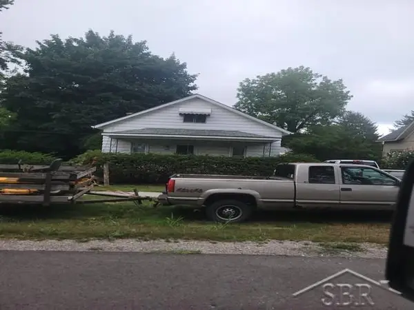 3031 Jackson ST, Saginaw, MI 44860