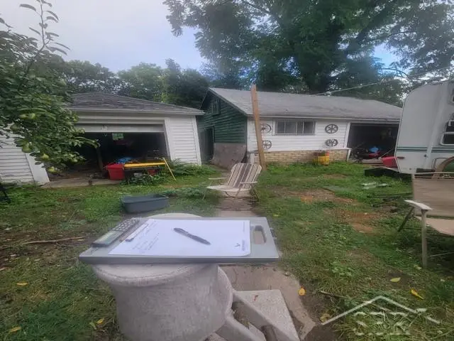 3031 Jackson ST, Carrollton, MI 44860 - #3