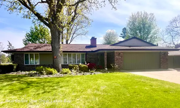 4749 Century DR, Saginaw, MI 48638