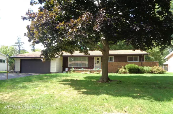 1391 Sauk LN, Saginaw, MI 48638