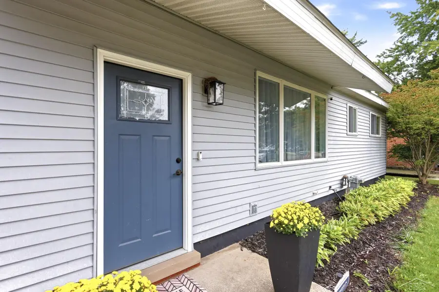 1414 Clay ST, Midland, MI 48642 - #3