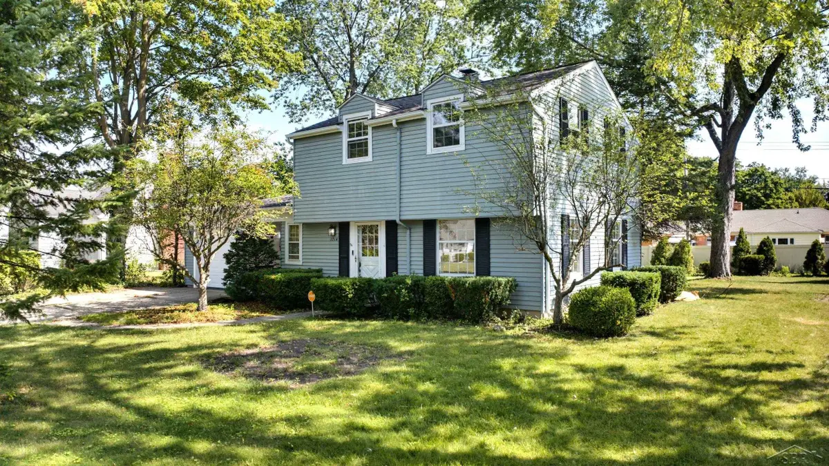 1714 Avalon AVE, Saginaw, MI 48638 - #1