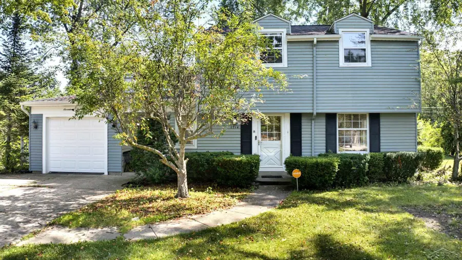 1714 Avalon AVE, Saginaw, MI 48638 - #2
