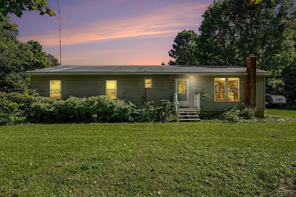 3714 N Finley Lake AVE, Harrison, MI 48625