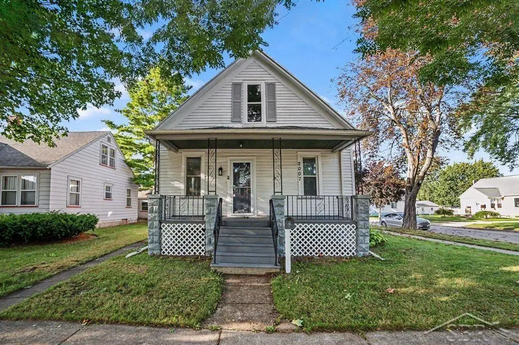 2007 18th ST, Bay City, MI 48708 - #1