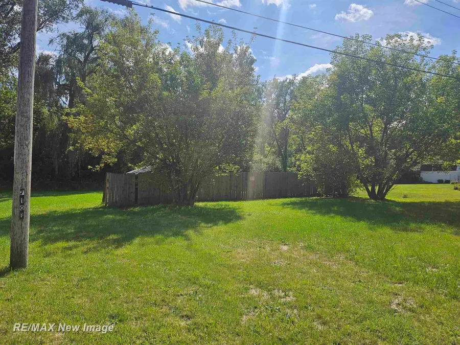 7101 McCliggott, Saginaw, MI 48609 - #2