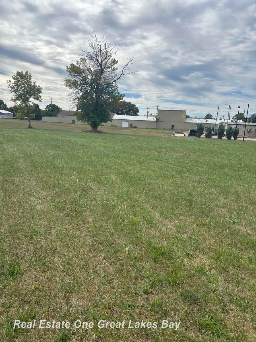 3030  N Water ST, Bay City, MI 48708 - #2