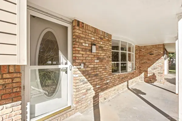 1825 Thunderbird, Saginaw, MI 48609