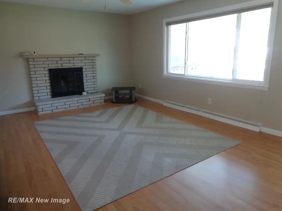 2637 Julianne DR, Saginaw, MI 48603 - #3