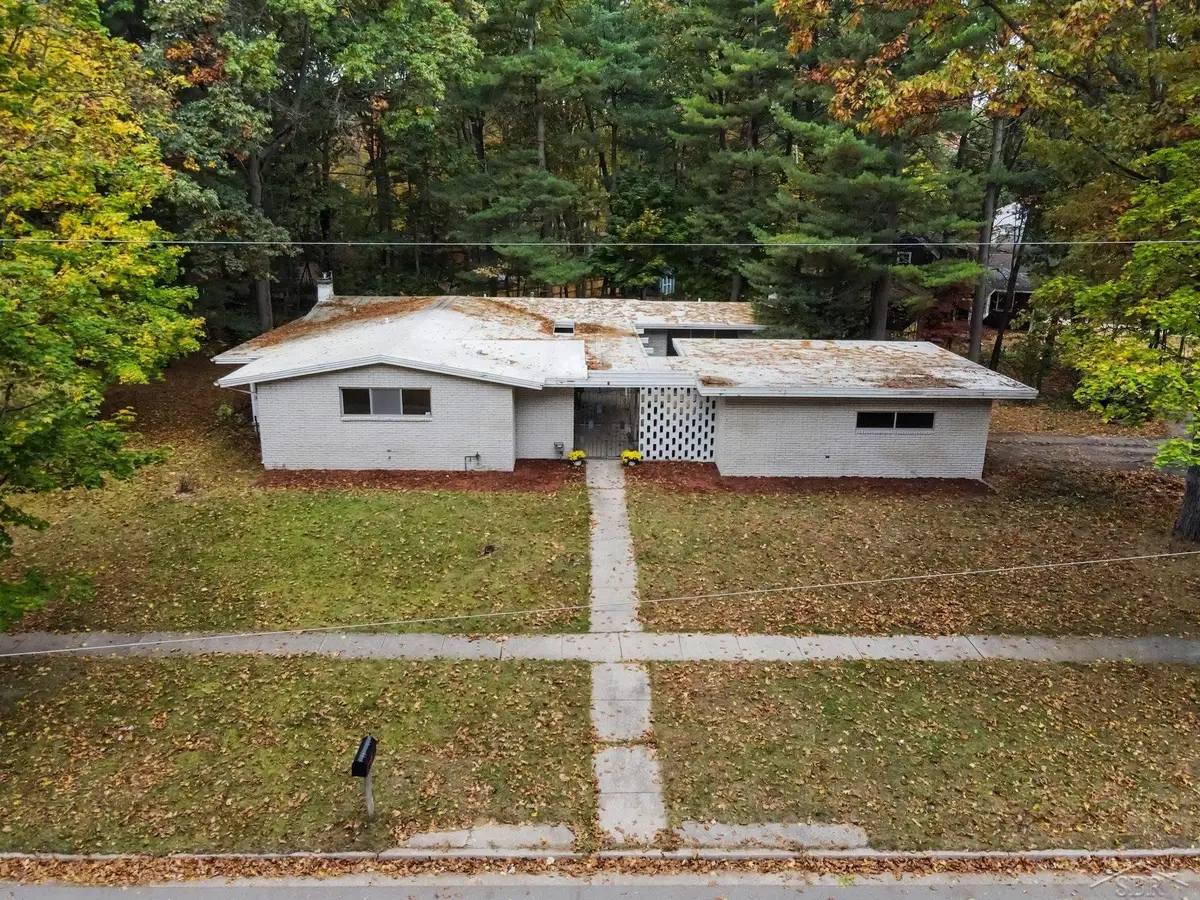5313 Sturgeon Creek PKWY, Midland, MI 48640 - #1