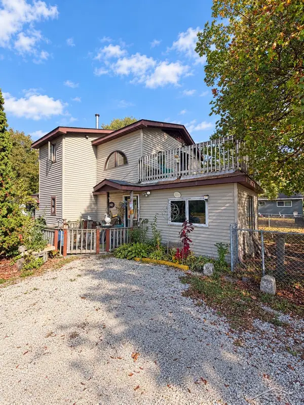 817 Centre ST, TraverseCity, MI 49686