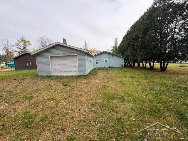 5155 Martin RD, Beaverton, MI 48612 - #1