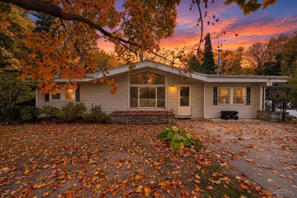4350 Brockway RD, Saginaw, MI 48638