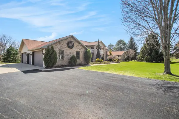 219 Adolph Shores Drive, Coldwater, MI 49036