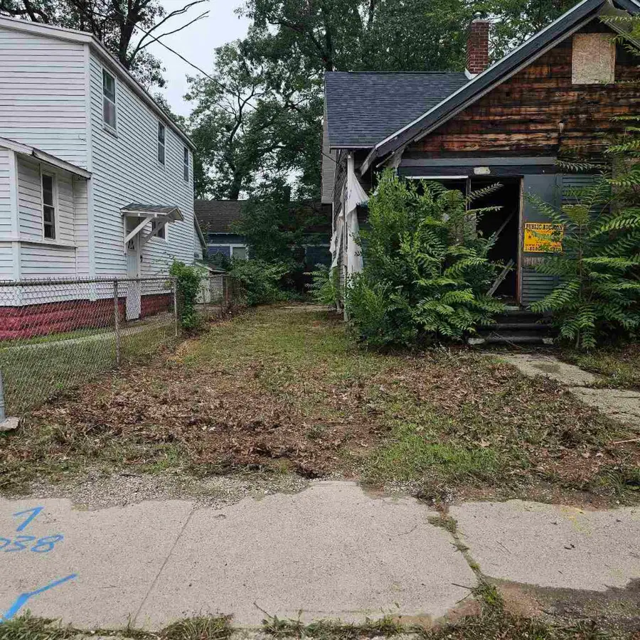 56 E Lincoln Avenue, Muskegon Heights, MI 49444 - Image #2