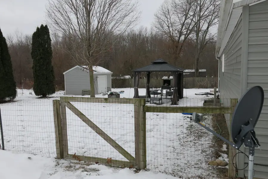 1137 Jonesville Road, Quincy, MI 49082 - Image #3