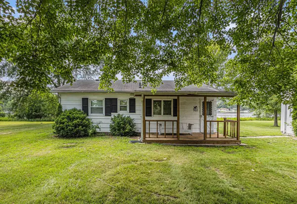 911 Dragon Shores Drive, Coldwater, MI 49036