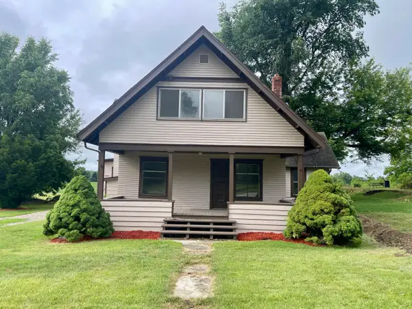 4055 W Monroe Road, Tipton, MI 49287