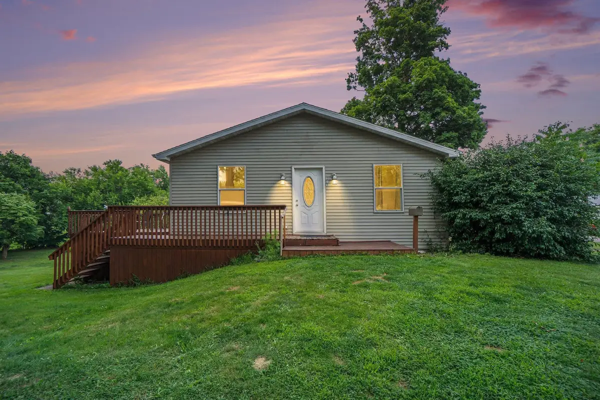 215 S Lincoln Avenue, Three Rivers, MI 49093 - #1