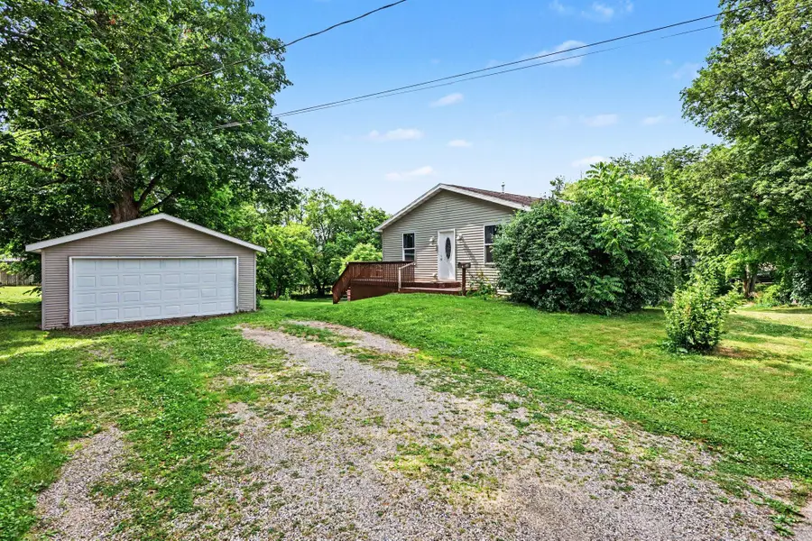 215 S Lincoln Avenue, Three Rivers, MI 49093 - #3