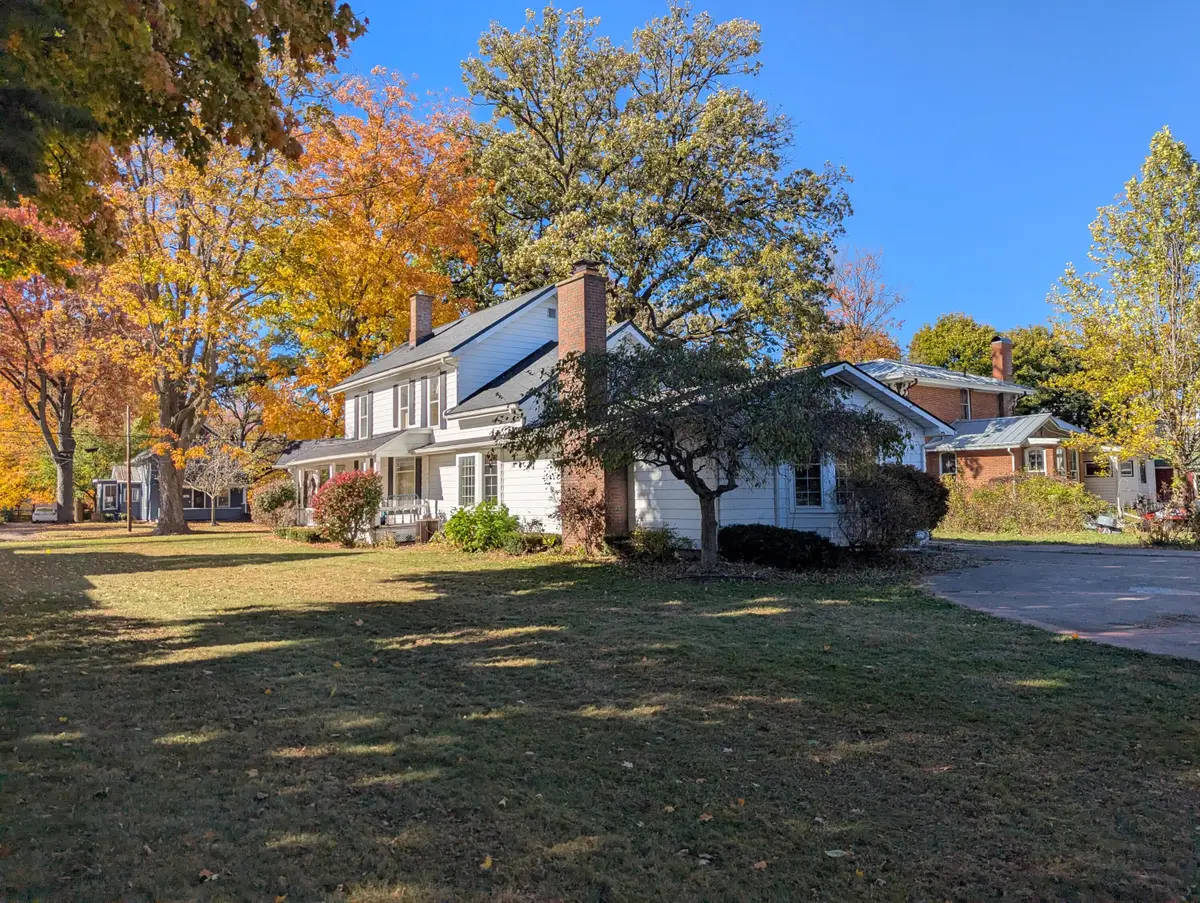 122 N Hudson Street, Coldwater, MI 49036 - #1