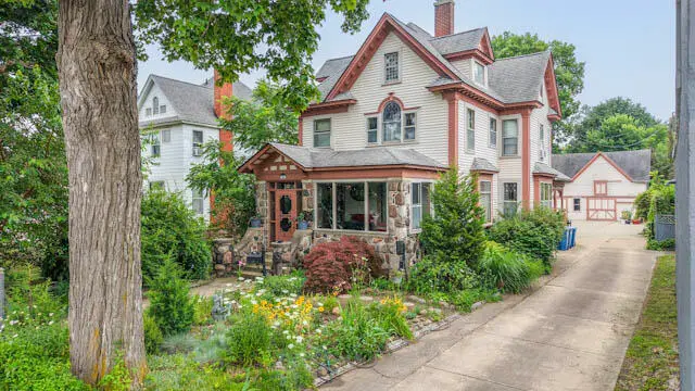 161 W Chicago Street, Coldwater, MI 49036 - #1