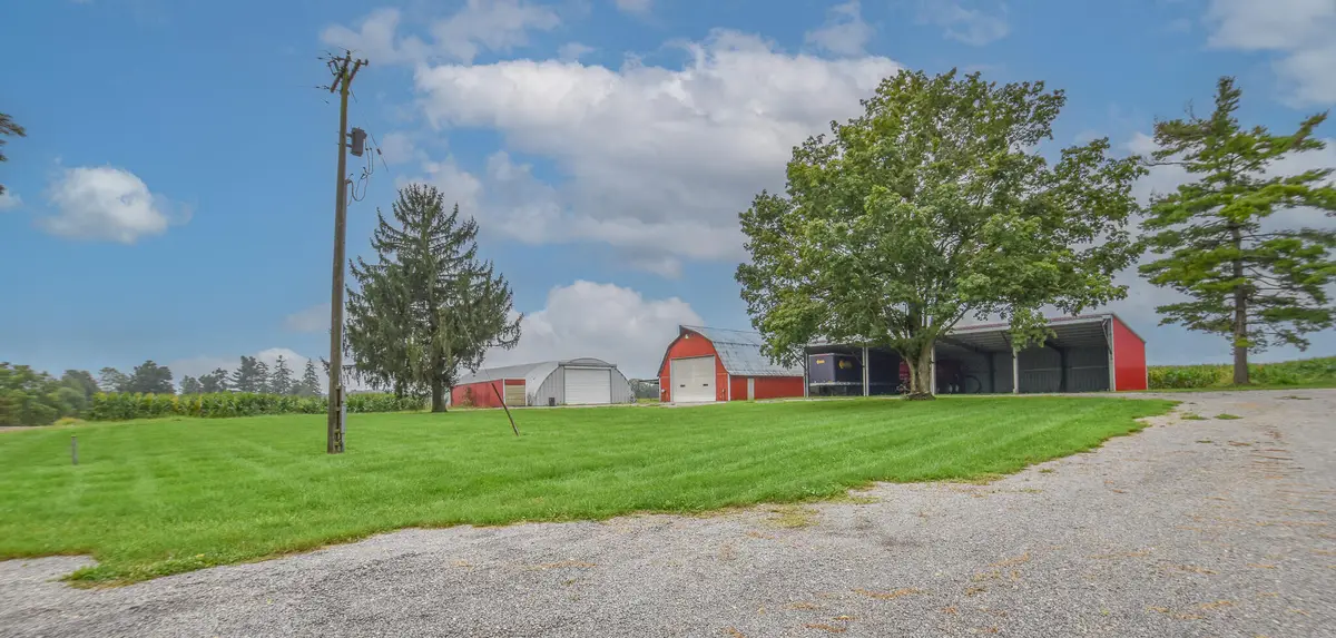 8820 S Lake Pleasant Road, Hillsdale, MI 49242 - #1
