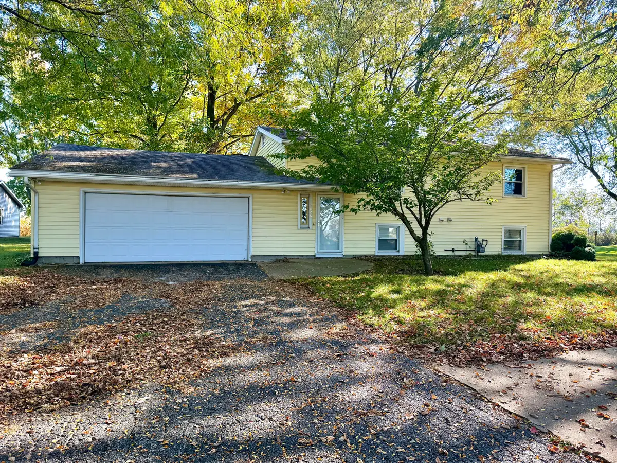 1628 S Lakeview Avenue, Sturgis, MI 49091 - #1