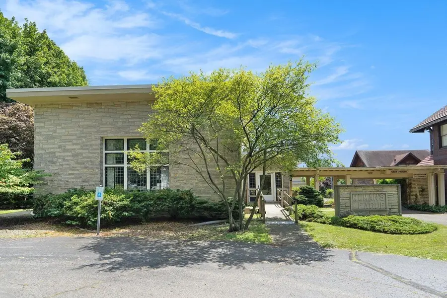 286 Capital Avenue NE, Battle Creek, MI 49017 - #2