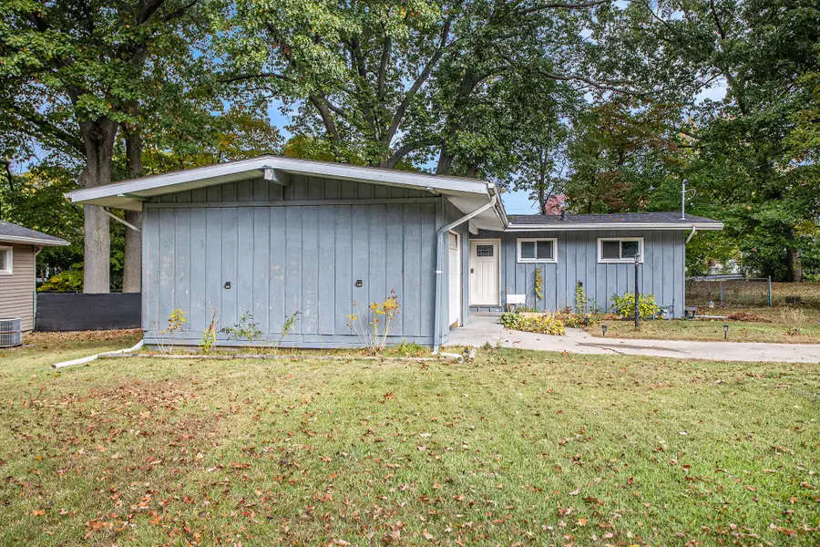 317 Country Club Terrace, Battle Creek, MI 49015 - Image #2