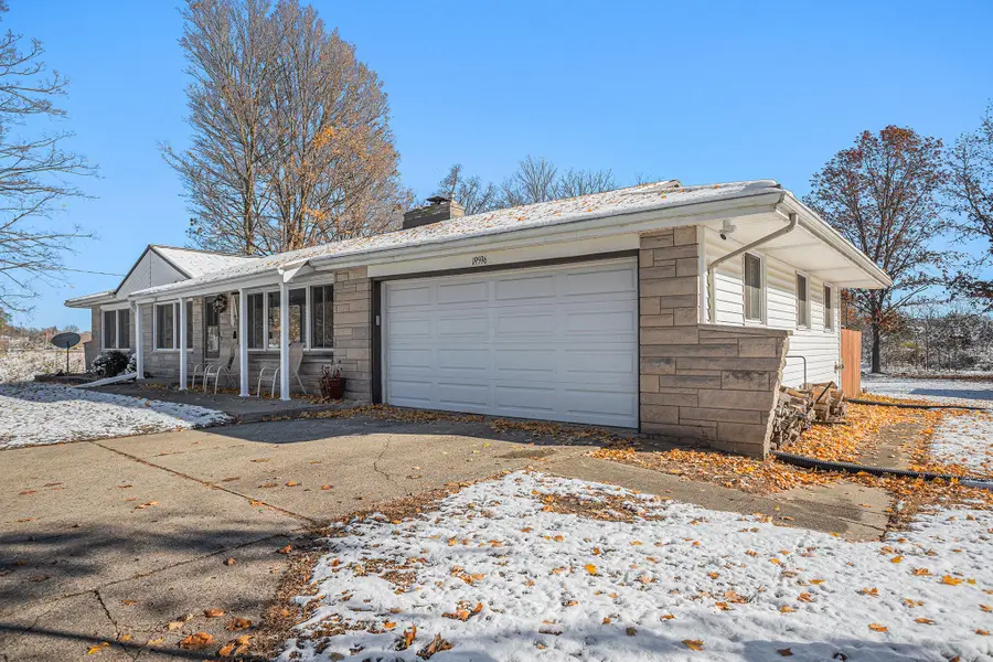 19596 Capital Avenue NE, Pennfield, MI 49017 - Image #3